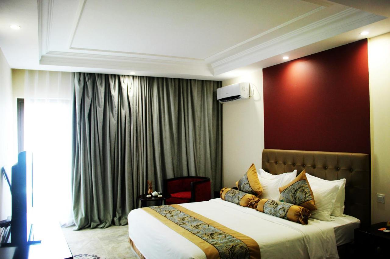 Bintumani Hotel Freetown Bilik gambar